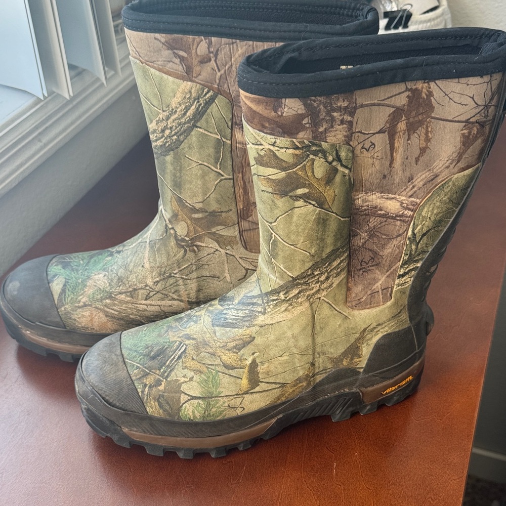 Camo Neoprene Boots Vibram Realtree